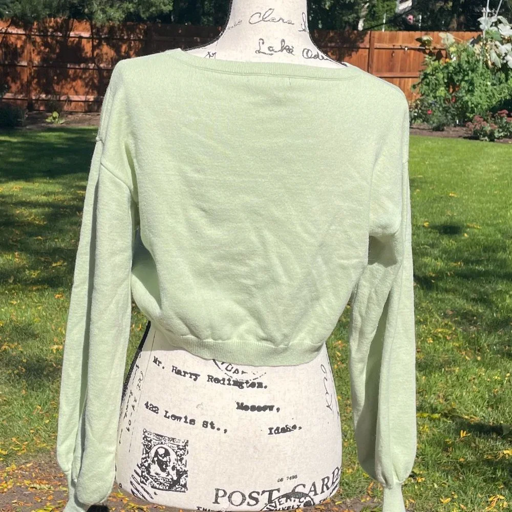 Forever 21 small mint cropped sweater - Picture 3 of 4